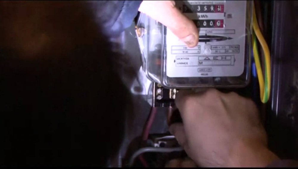 Σύλληψη 5 ατόμων, για κλοπή ηλεκτρικού ρεύματος στην Κέρκυρα