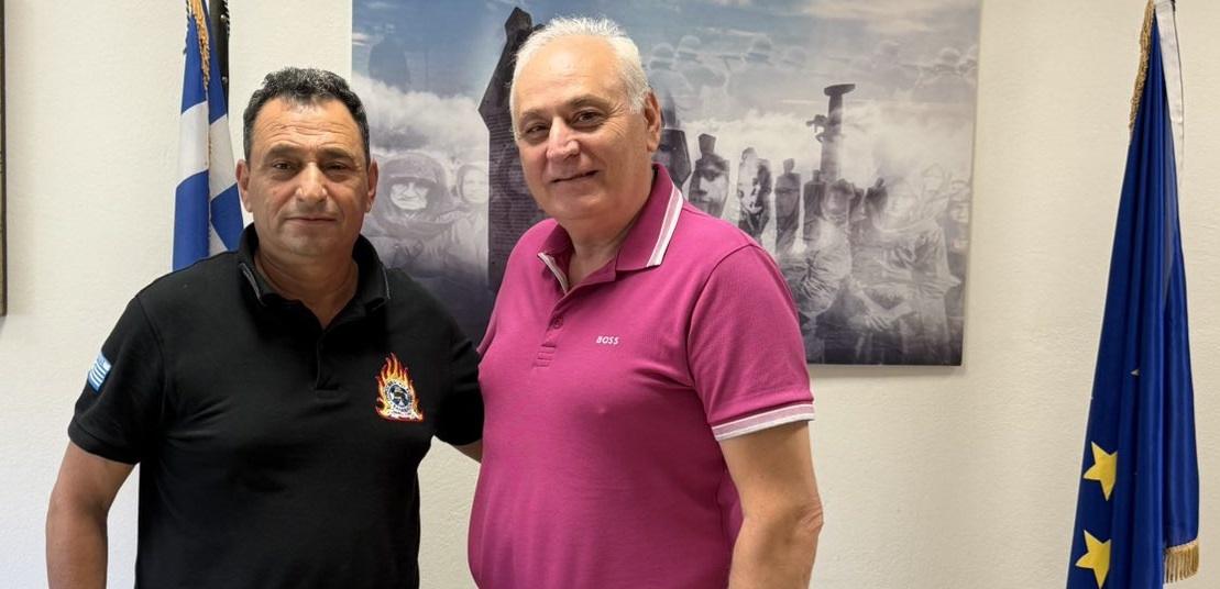 Συνάντηση Δημάρχου Βιάννου, με τον Υποστράτηγο Συντονιστή Πυροσβεστικών Επιχειρήσεων Ν. Αιγαίου και Κρήτης