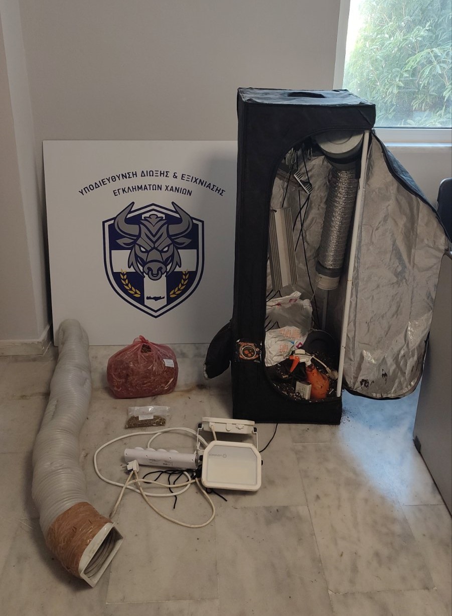Δύο άνδρες στα Χανιά, καλλιεργούσαν κάνναβη μέσα στο σπίτι τους
