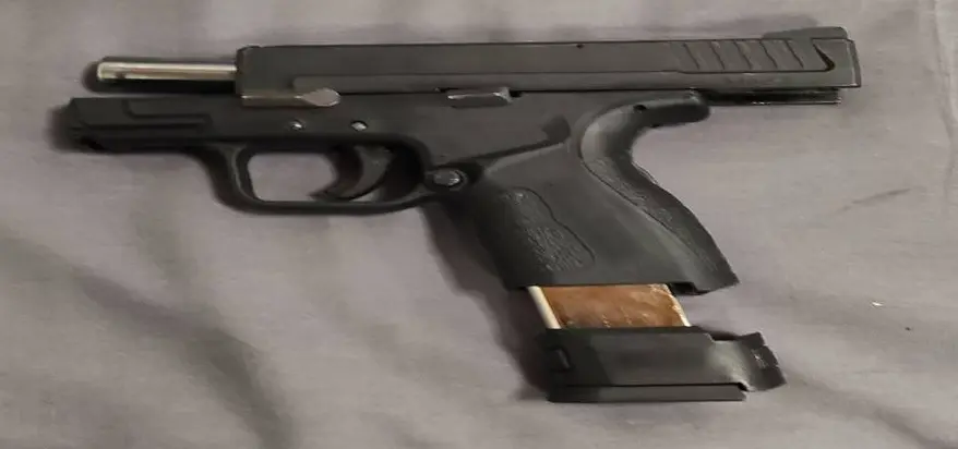 Δ.Α.Ο.Ε.: Σύλληψη 27χρονου υπηκόου Τουρκίας για κατοχή πλήθους πυροβόλων όπλων σε περιοχή της Ξάνθης (βίντεο)