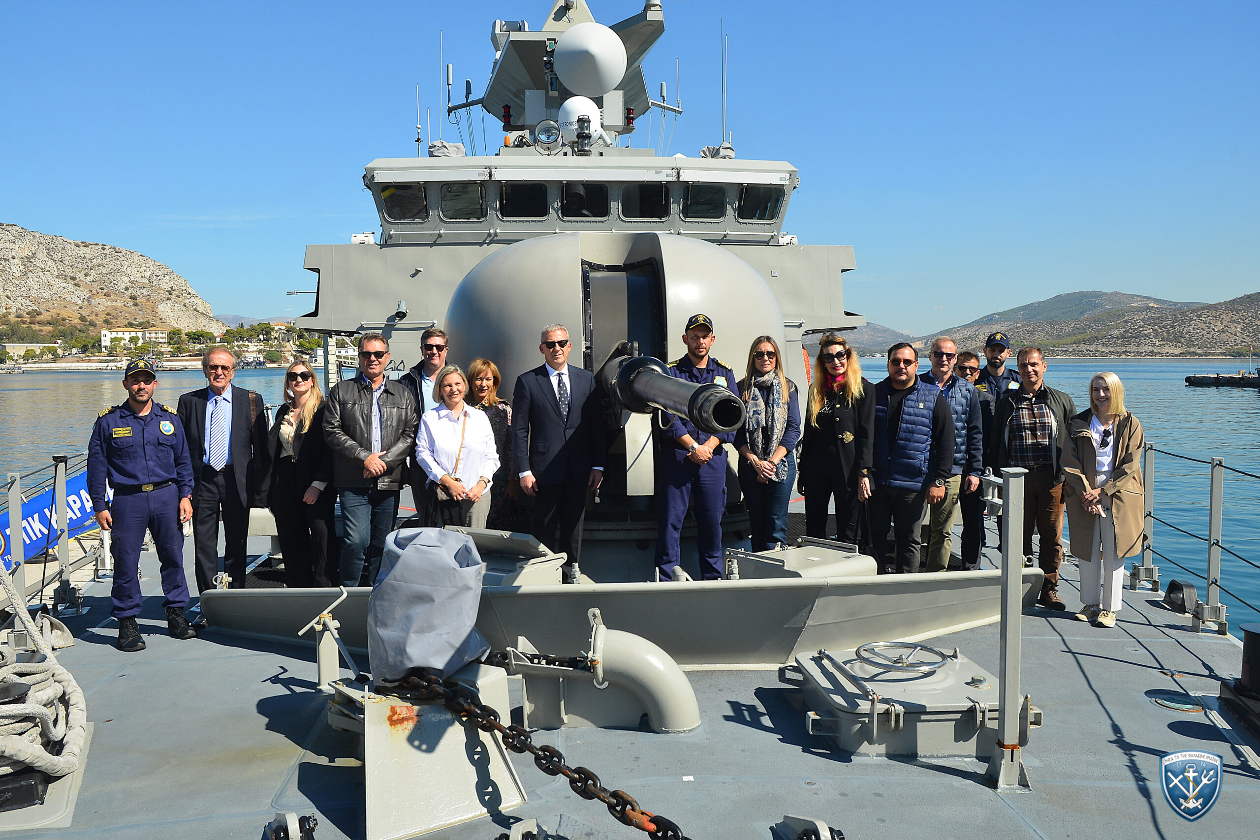 Επίσκεψη αντιπροσωπείας του Propeller Club στο Αρχηγείο Στόλου