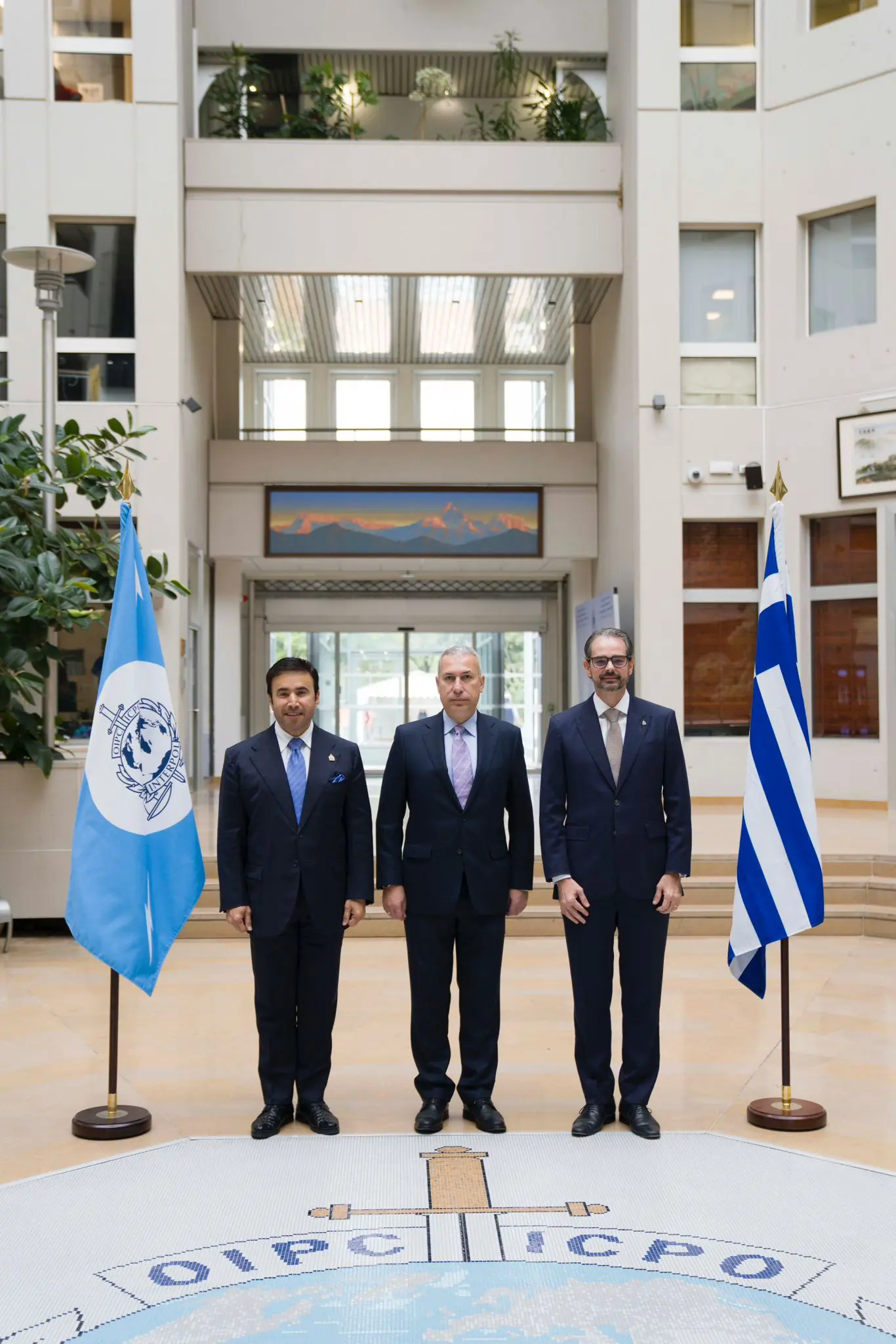 Επίσκεψη του Αρχηγού της Ελληνικής Αστυνομίας στην έδρα της INTERPOL στη Λυόν