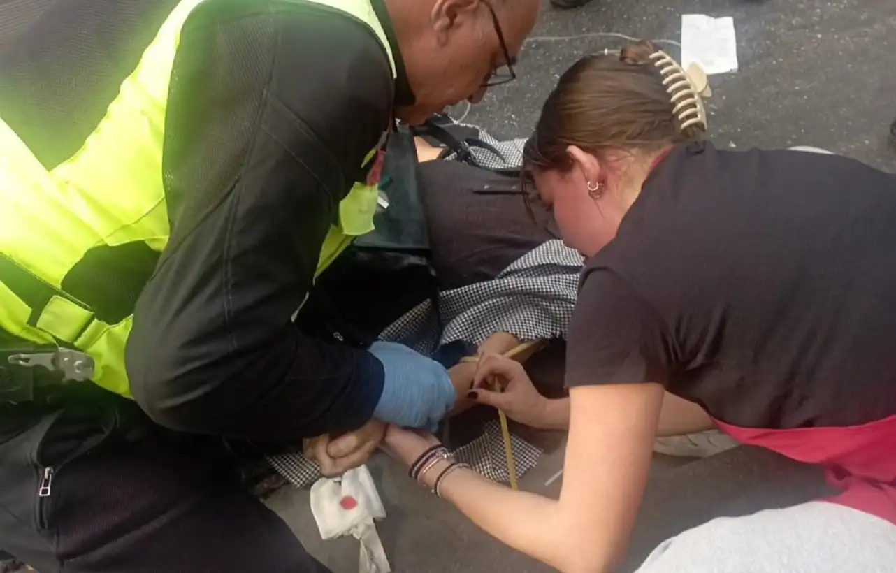 Λεωφορείο στον Πειραιά παρέσυρε ηλικιωμένη ενώ επιχειρούσε να επιβιβαστεί