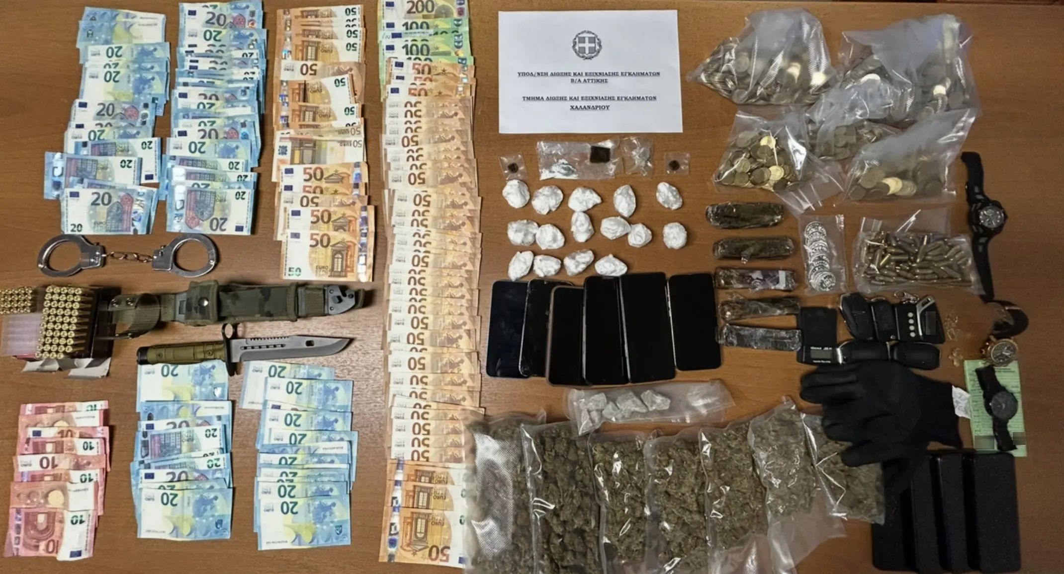 Σύλληψη έξι ατόμων που εμπλέκονται σε περιστατικό απόπειρας ληστείας σε σπίτι στο Χαλάνδρι