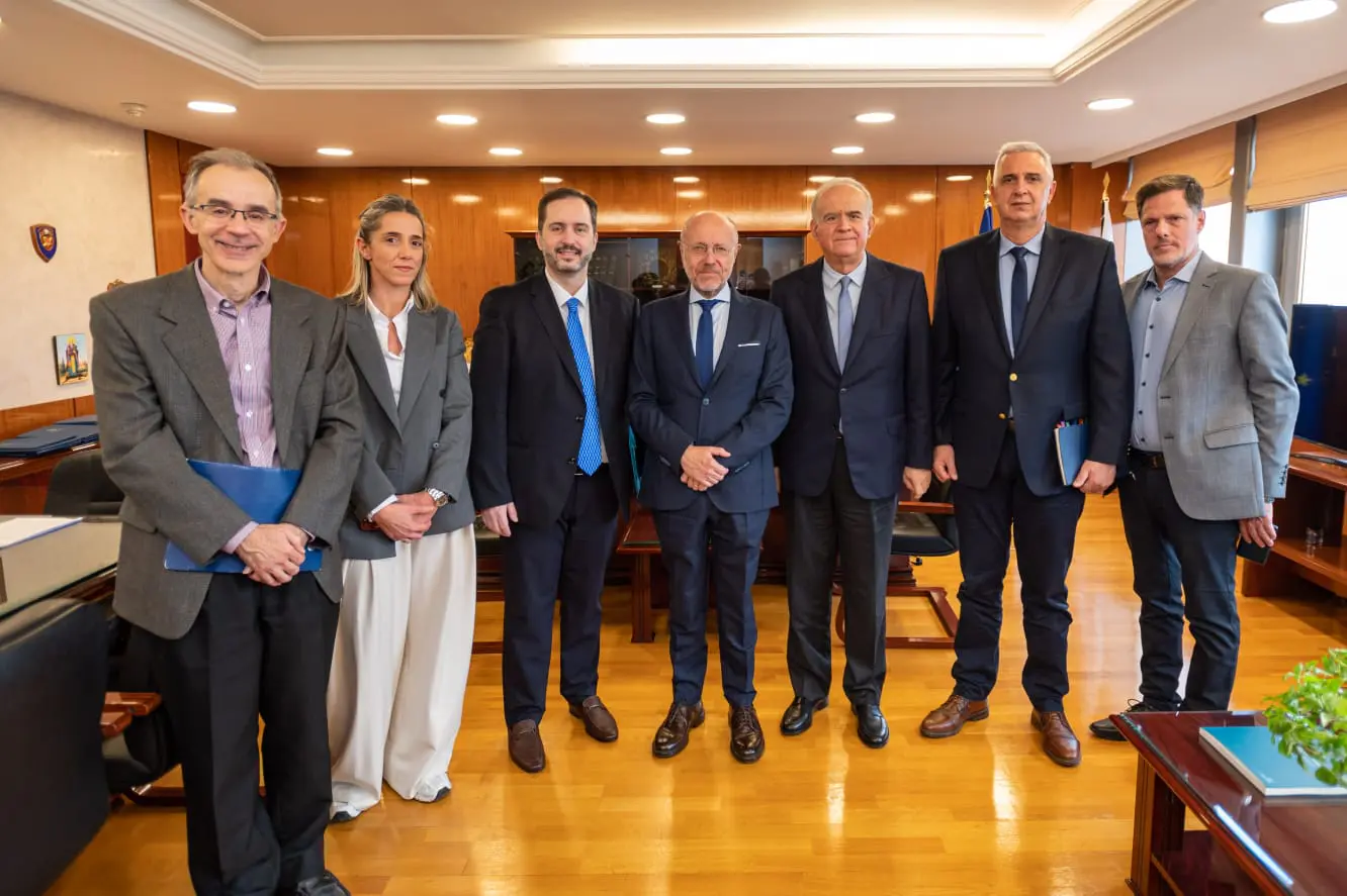 Υπογραφή μνημονίου συνεργασίας  Υπουργείου Προστασίας του Πολίτη, Υπουργείου Υγείας και Ε.Ο.Π.Α.Ε. για την αντιμετώπιση των εξαρτήσεων εντός των σωφρονιστικών καταστημάτων