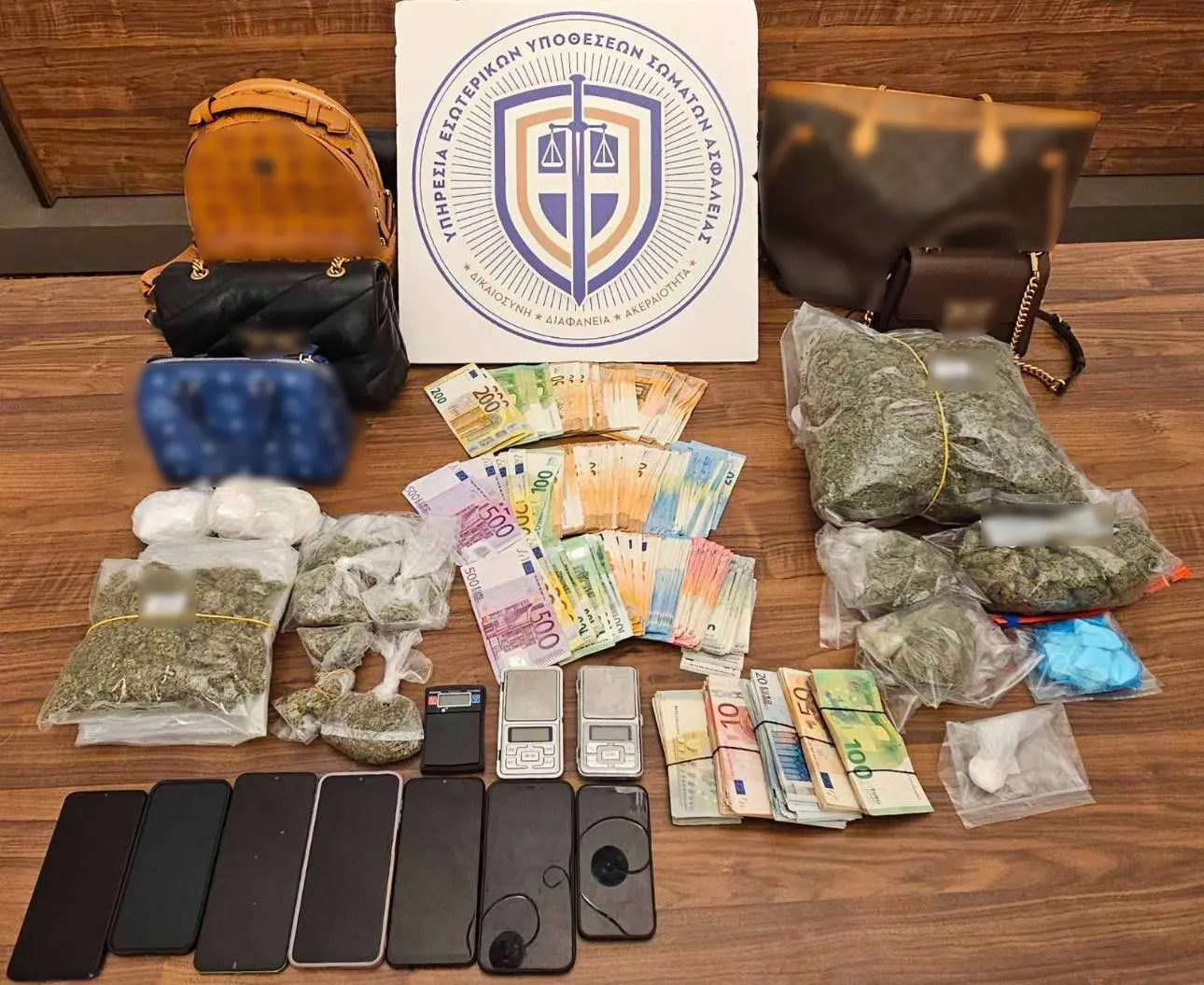 2 εγκληματικές οργανώσεις δραστηριοποιούνταν στη διακίνηση ναρκωτικών ουσιών στην ευρύτερη περιοχή της Αττικής