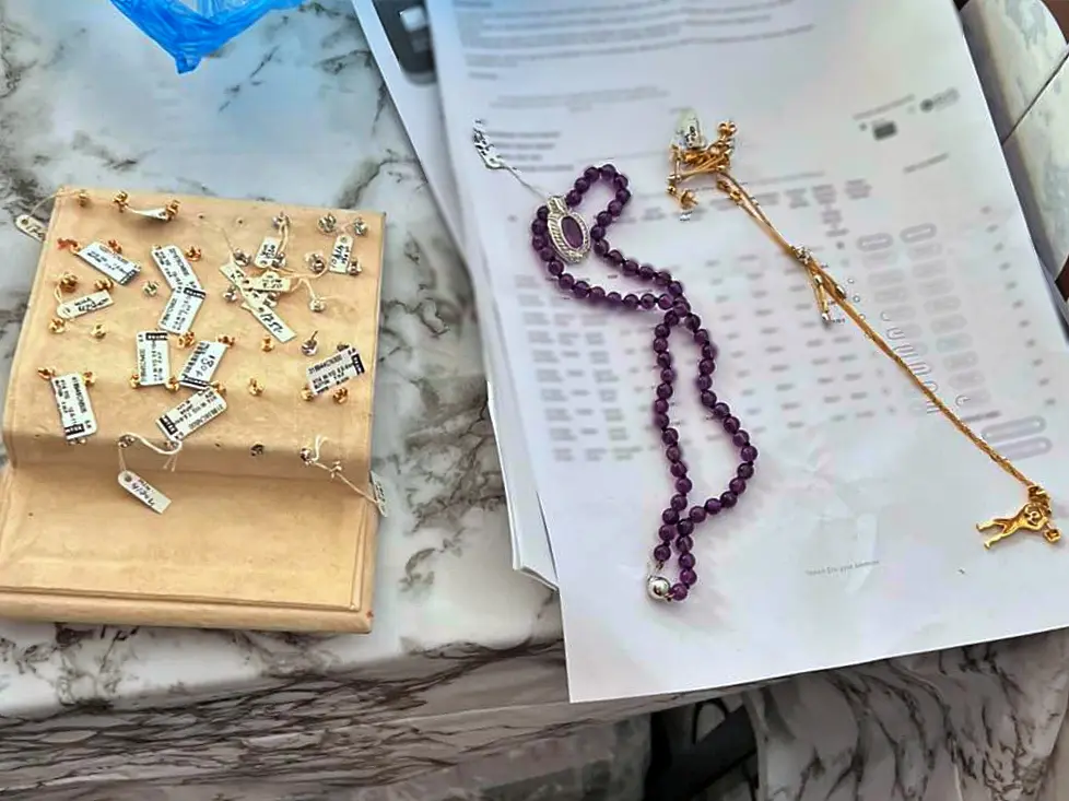 Εξιχνιάστηκε υπόθεση ληστείας σε κοσμητοπωλείο στη Ρόδο