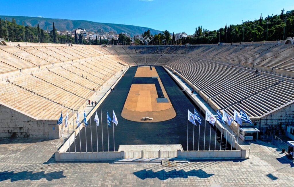 Αθλητική Δράση για Παιδιά του Λεκανοπεδίου Αττικής στο Παναθηναϊκό Στάδιο στο Πλαίσιο του Εορτασμού της Ημέρας των Ενόπλων Δυνάμεων