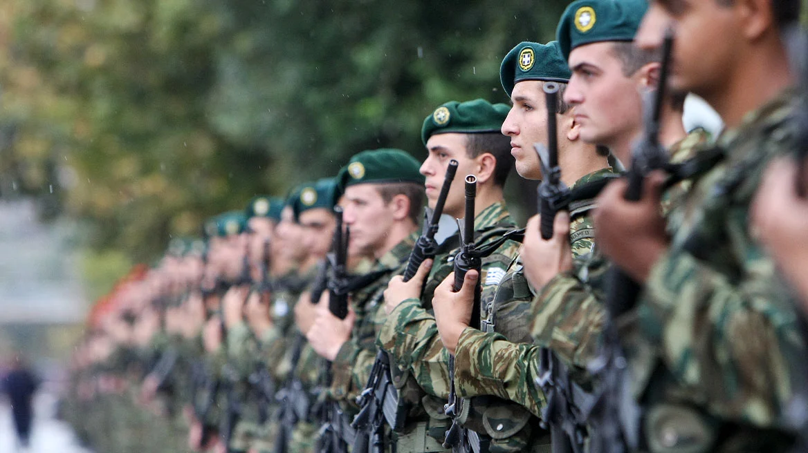 Νέο μισθολόγιο και δωρεάν στέγη για τα στελέχη των Ενόπλων Δυνάμεων: Αυξήσεις 13%-53% και 17.484 νέες κατοικίες