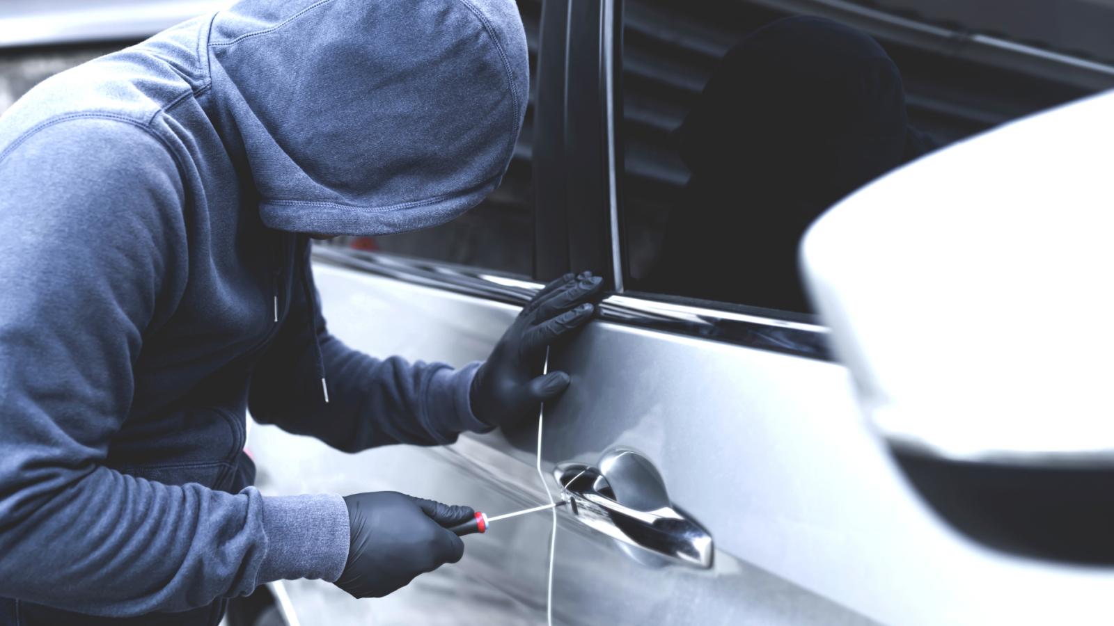 7 απλοί τρόποι για να προστατέψεις το αυτοκίνητό σου από τους κλέφτες