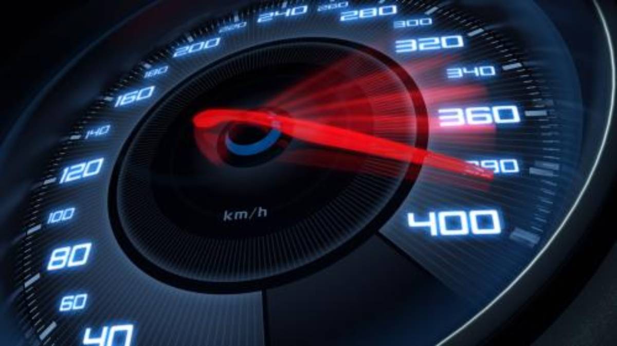 Η υπερβολική ταχύτητα στην οδήγηση και οι συνέπειές της