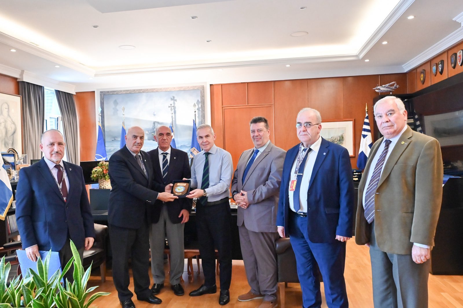 Συνάντηση του Συντονιστικού Συμβουλίου των τριών (3) Ενώσεων Αποστράτων Αξιωματικών Ε.Δ. (ΕΑΑΣ, ΕΑΑΝ, ΕΑΑΑ) με τον Υφυπουργό Εθνικής Άμυνας