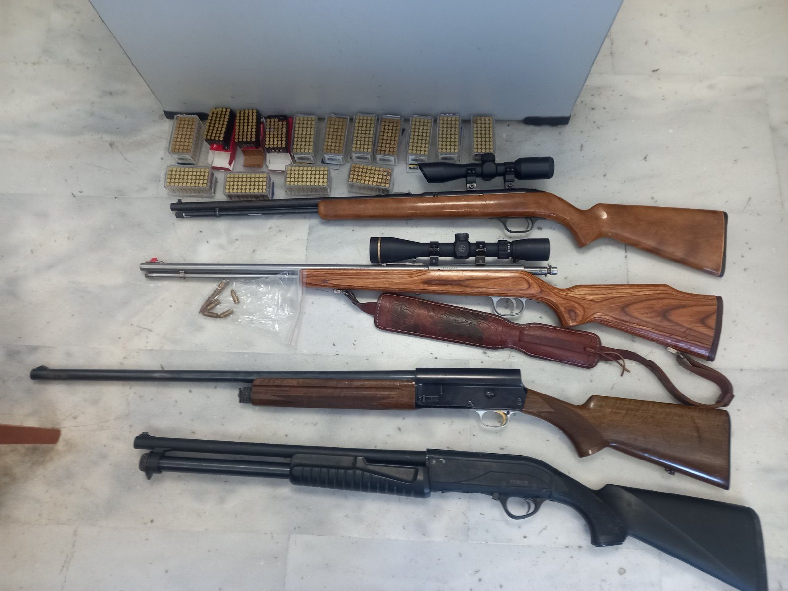 Συνελήφθη άνδρας για παραβάσεις νομοθεσίας περί όπλων στα Χανιά