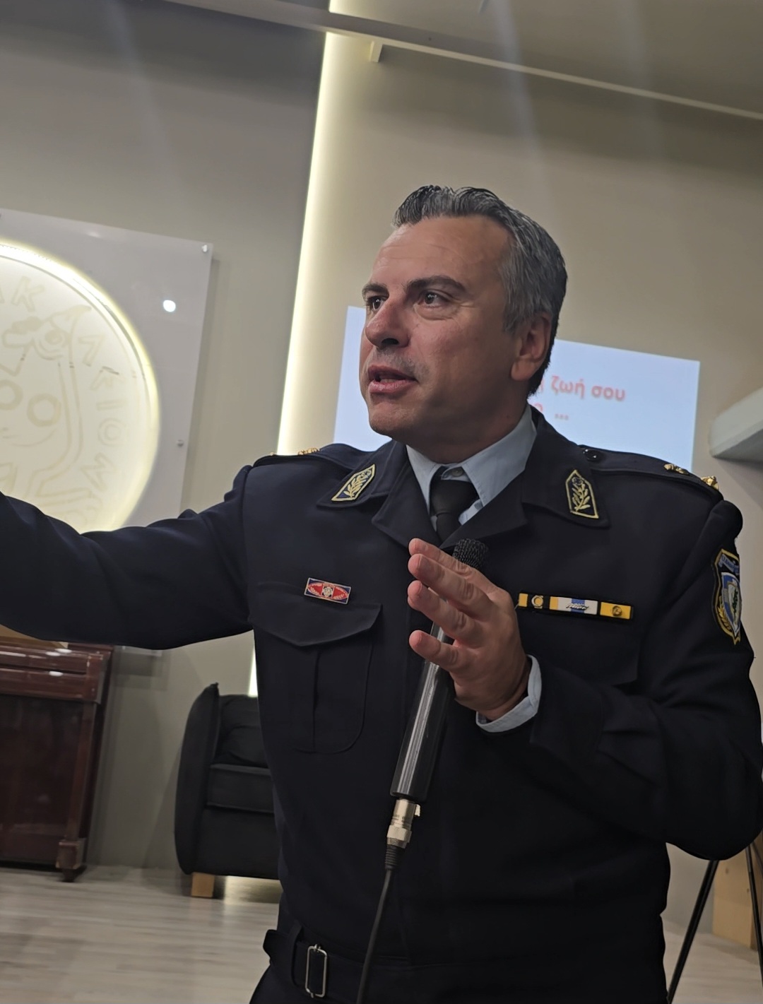 Ουσιαστικές παρεμβάσεις στην εκδήλωση «Οδική Ασφάλεια – Πρόληψη Τροχαίων Ατυχημάτων» του Δήμου Ηρακλείου