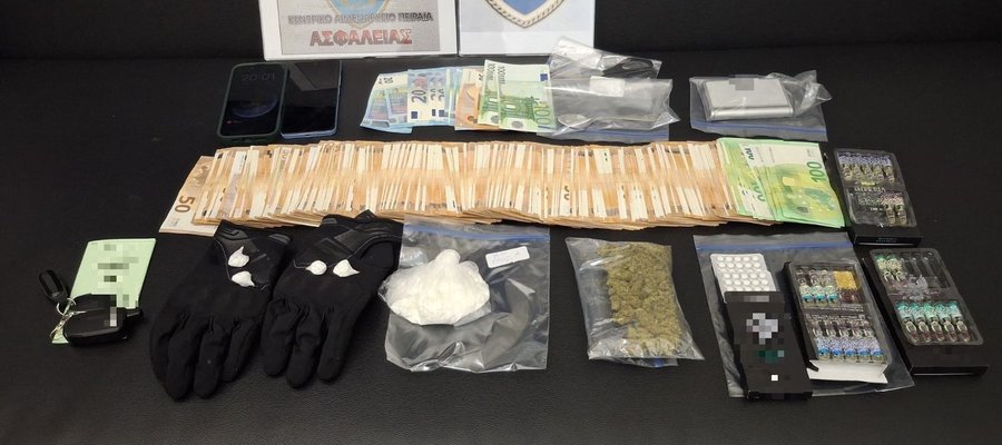 Σύλληψη αλλοδαπού για ναρκωτικά στον Πειραιά από στελέχη του Κεντρικού Λιμεναρχείου Πειραιά