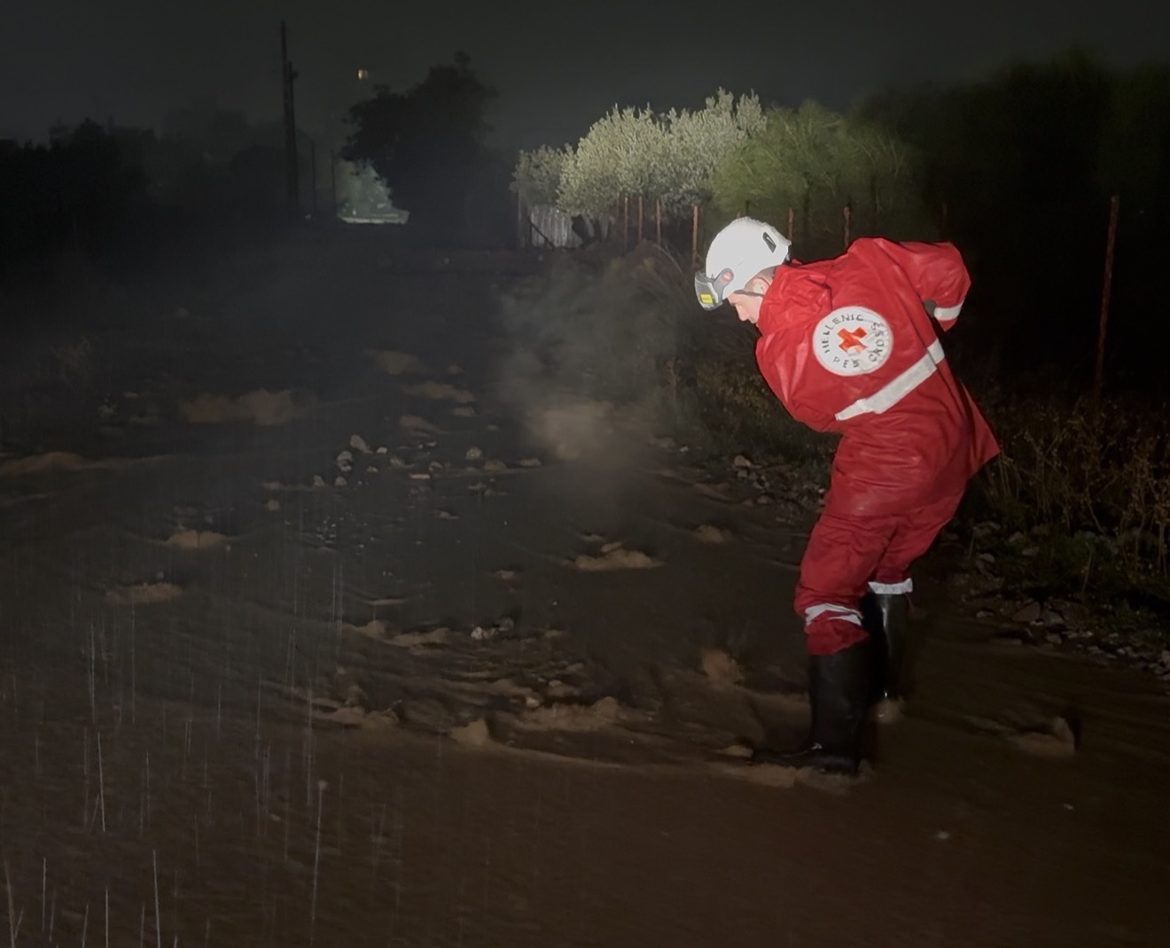 O Ε.Ε.Σ. βρέθηκε στην πρώτη γραμμή της προσφοράς στις πληγείσες περιοχές της Αττικής (video)