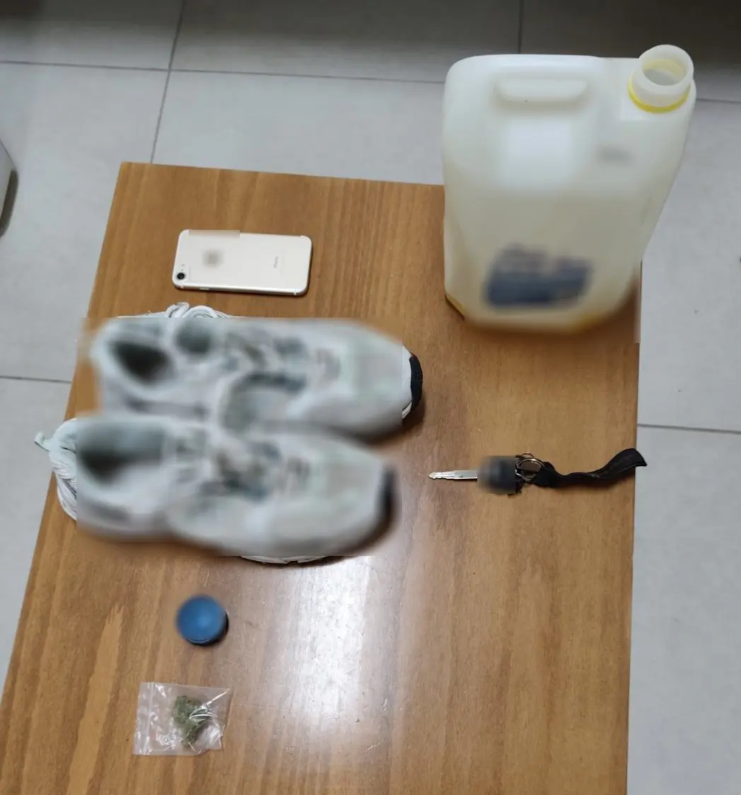 Συνελήφθη 45χρονος στη Ζάκυνθο, για εμπρησμό ασθενοφόρου, φθορές, κλοπή και παράβαση της νομοθεσίας περί ναρκωτικών