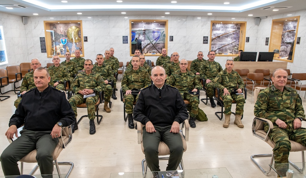 Επίσκεψη Αρχηγού ΓΕΣ στην Περιοχή Ευθύνης της ΑΣΔΙΘ