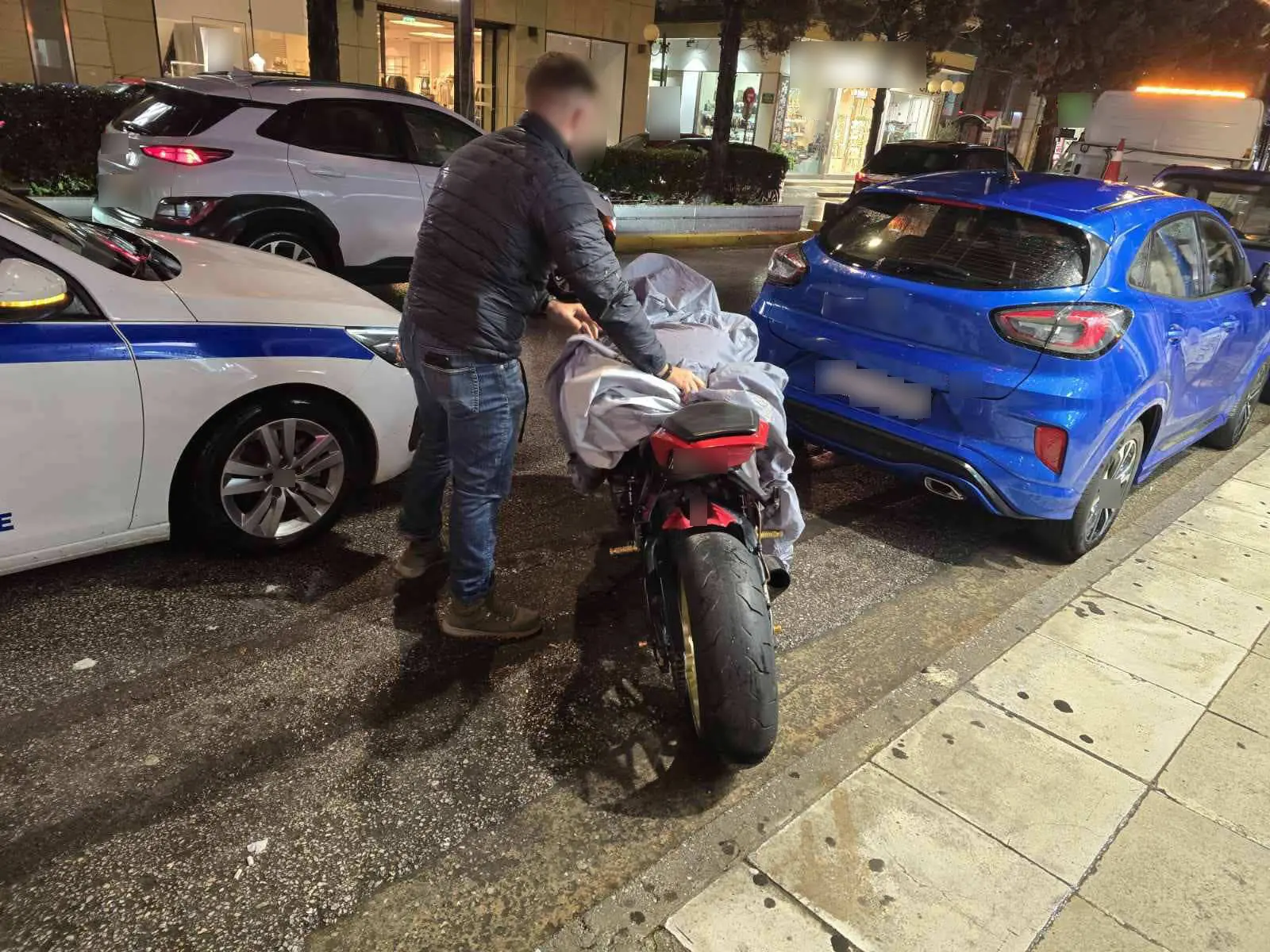 Ταυτοποιήθηκε 22χρονος που ανήρτησε βίντεο να οδηγεί μοτοσυκλέτα με μεγάλη ταχύτητα και επικίνδυνους ελιγμούς