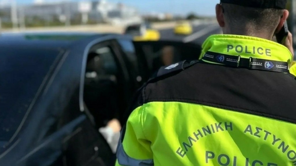 Πάνω από 760 παραβάσεις την 28η εβδομάδα της εκστρατείας «Μηδενική ανοχή στη μη χρήση κράνους»