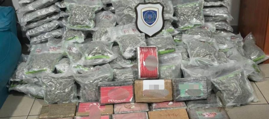 Εντοπισμός και κατάσχεση ναρκωτικών ουσιών αξίας 1.700.000 € και σύλληψη 2 ατόμων στην Πάτρα (video)