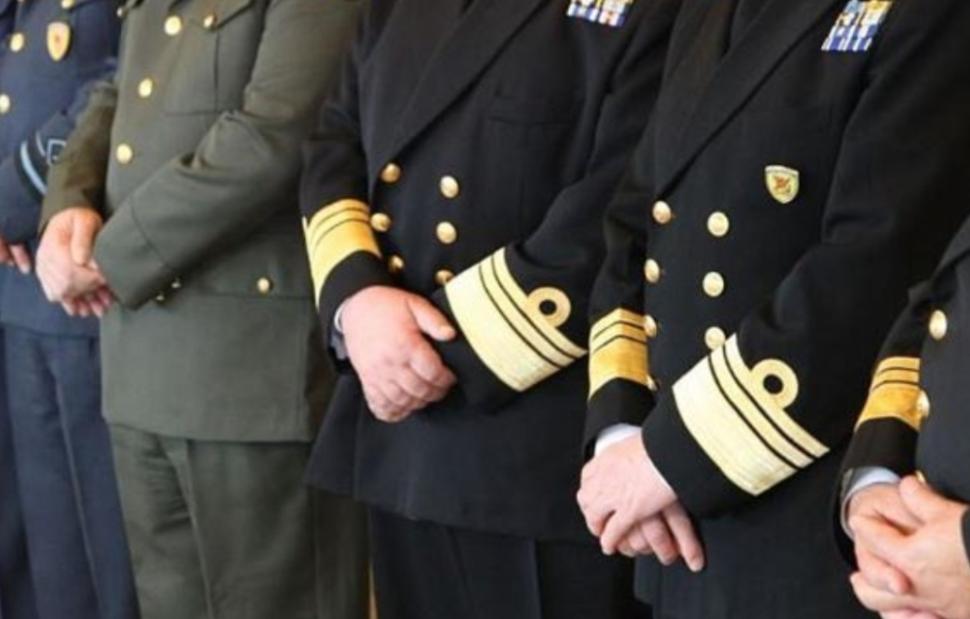 Έκτακτες κρίσεις ανωτάτων αξιωματικών των Ενόπλων Δυνάμεων – Ποιοι προάγονται, ποιοι αποστρατεύονται, ποιοι παραμένουν