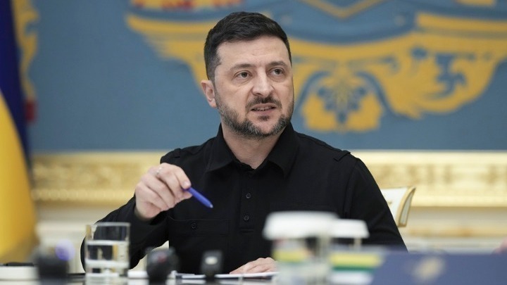 Ζελένσκι: Συμφωνίες θα μπορούσαν να υπογραφούν στο Νταβός την επόμενη εβδομάδα