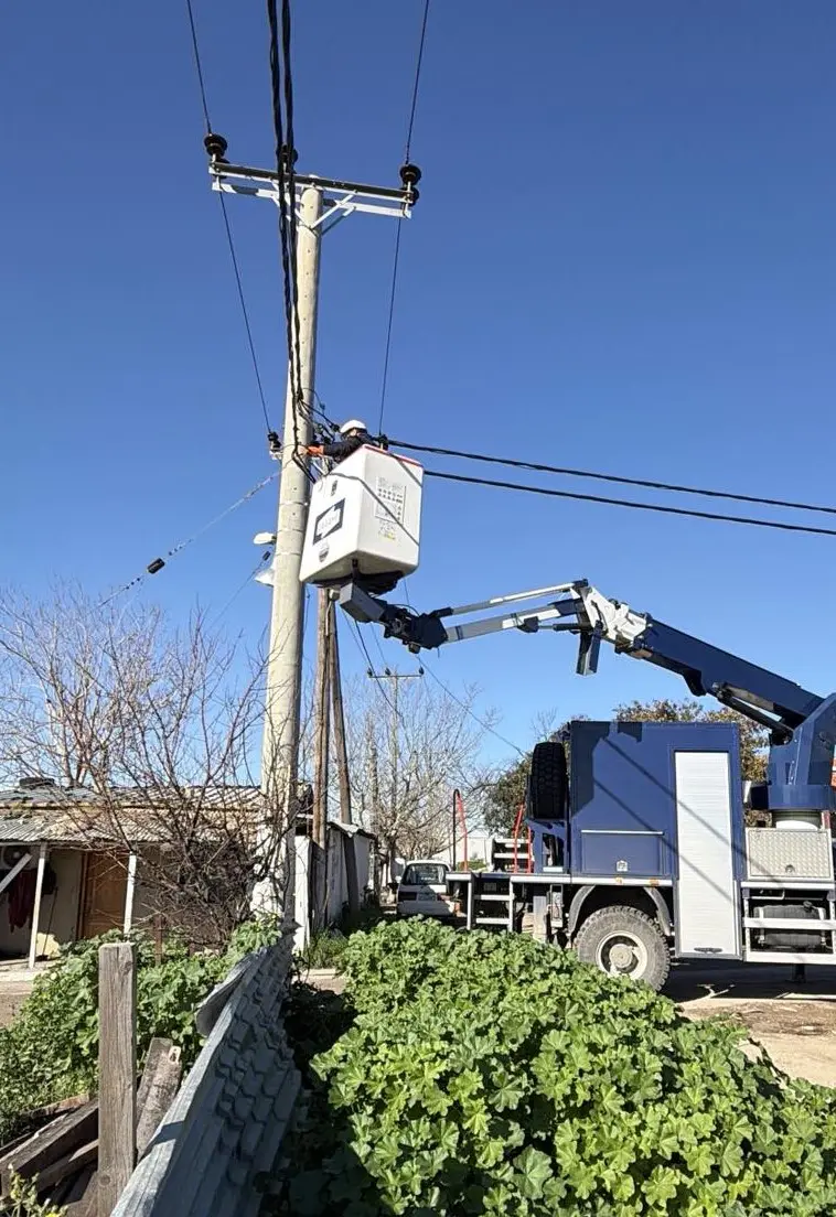 8 συλλήψεις σε οικισμό του Ασπροπύργου με σκοπό την αποτροπή κάθε μορφής παράνομης δραστηριότητας