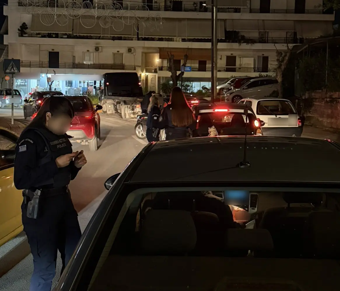 Εξόρμηση της Δ/νσης Αστυνομίας Δυτ. Αττικής/Γ.Α.Δ.Α.  στην περιοχή του Ιλίου με σκοπό την πρόληψη και αντιμετώπιση τροχονομικών παραβάσεων (video)