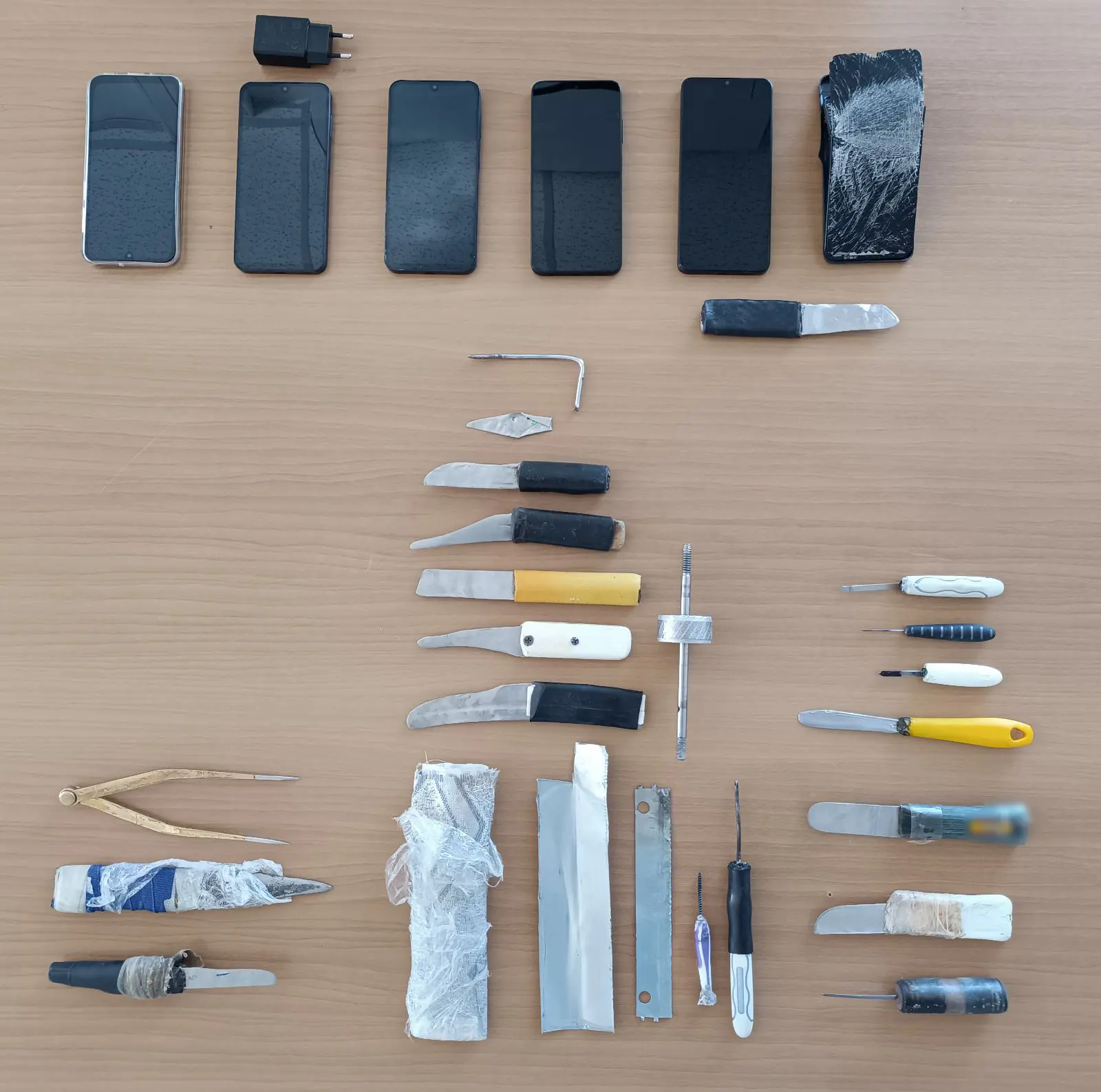 Έρευνα της Δ.Α.Ο.Ε. σε κελιά του Σωφρονιστικού Καταστήματος Δομοκού (video)