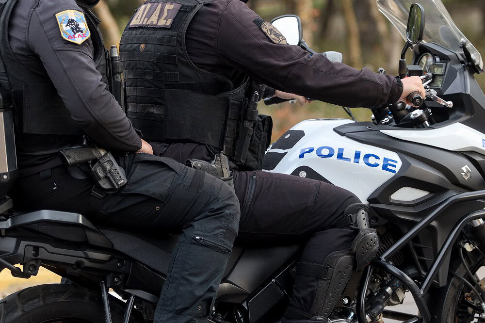 Σύλληψη 2 αλλοδαπών στο Ηράκλειο – Κυκλοφορούσαν με μαχαίρια