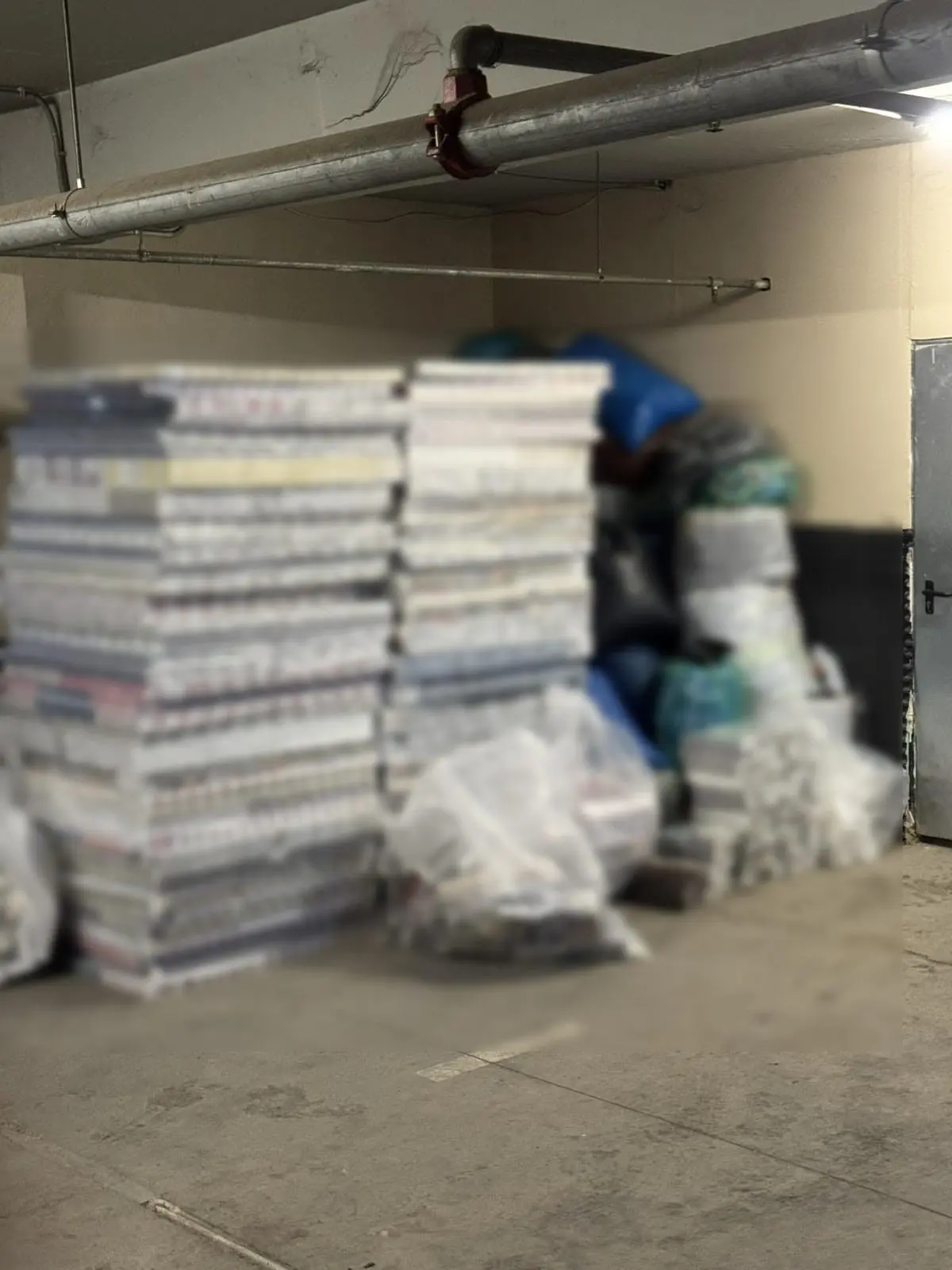 59χρονος αλλοδαπός διακινούσε λαθραία τσιγάρα – Το παράνομο οικονομικό όφελος υπολογίζεται περίπου στις 360.000 ευρώ (video)