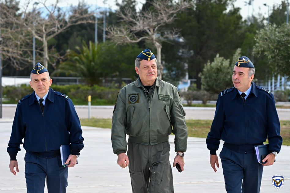 Ενημέρωση Σπουδαστών ΣΙ και ΣΜΥΑ από τον Αρχηγό ΓΕΑ