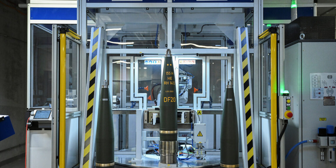 Η Κομισιόν ενέκρινε πακέτο 1,5 δισ. ευρώ για την ενίσχυση της ευρωπαϊκής αμυντικής βιομηχανίας