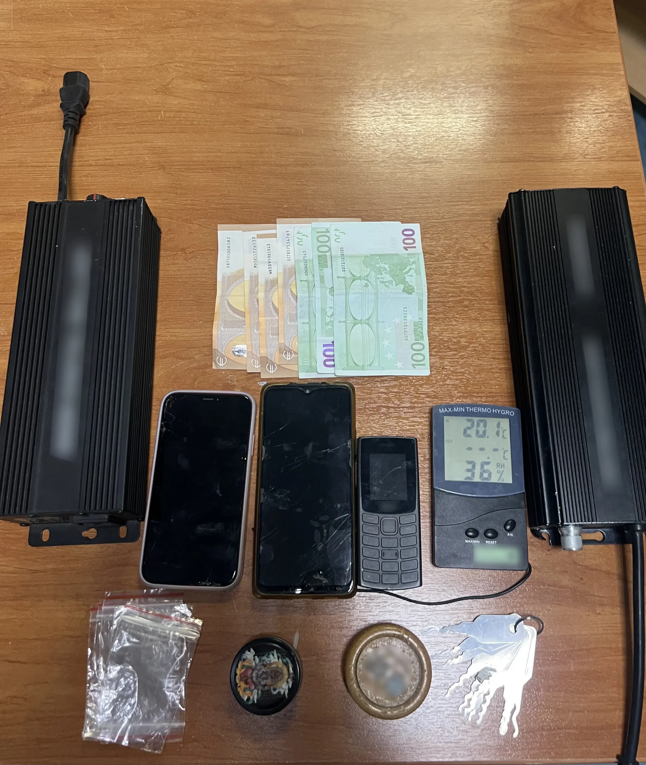 Εγκληματική ομάδα διέπραττε κλοπές από καταστήματα ηλεκτρονικών ειδών σε διάφορες περιοχές της ελληνικής επικράτειας