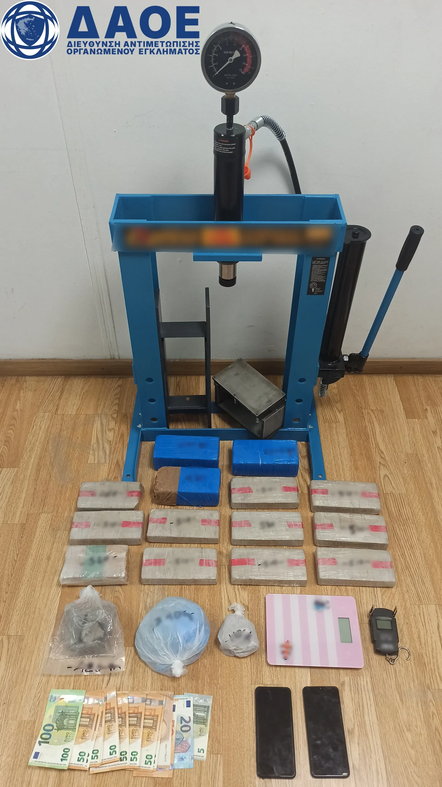 34χρονος διακινούσε μεγάλες ποσότητες ηρωίνης στην ευρύτερη περιοχή της Αττικής (video)