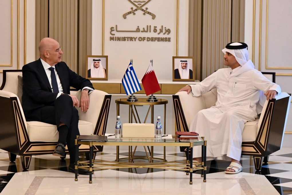 Διαδοχικές συναντήσεις του Ν. Δένδια στο Κατάρ