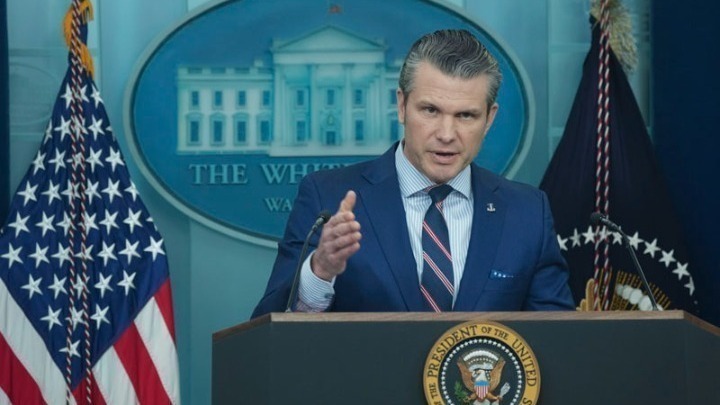 Ο αποκλεισμός των ΗΠΑ στο Ιράν «αποκτά παγκόσμια διάσταση», δηλώνει ο Αμερικανός υπουργός Άμυνας Χέγκσεθ