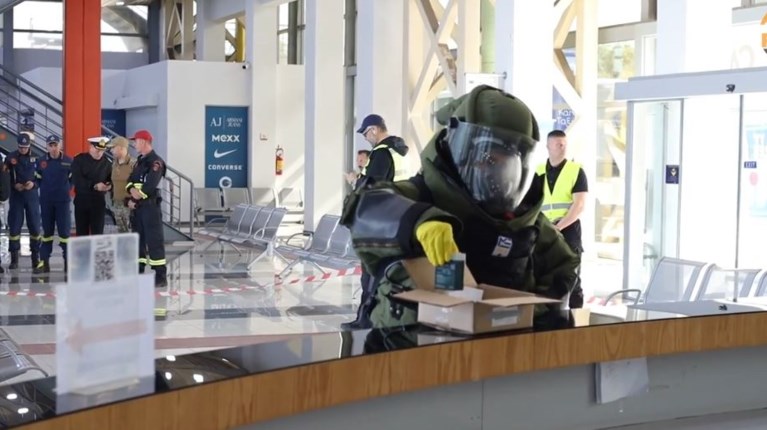 “Τροία 2026”: Eντυπωσιακή άσκηση στο λιμάνι της Πάτρας, με τρομακτικό σενάριο χημικής απειλής (video)