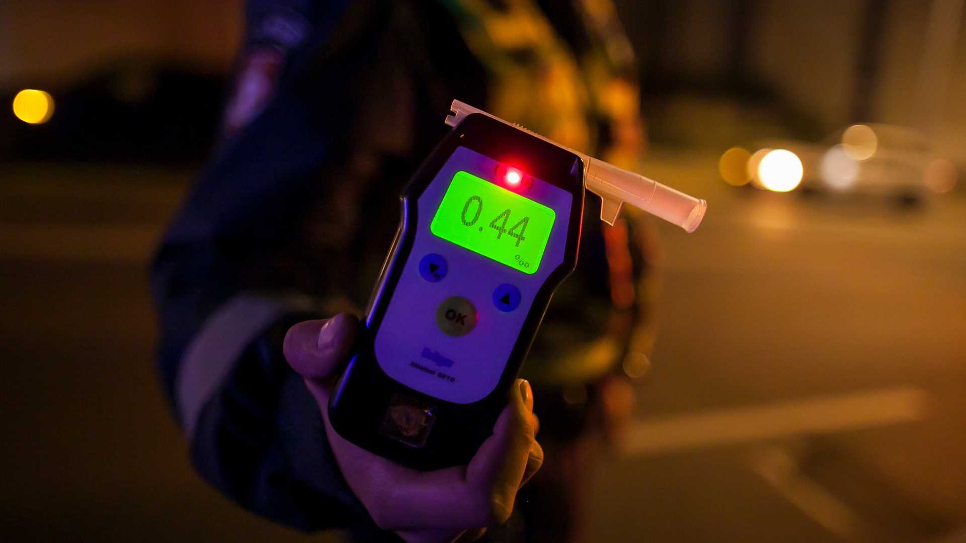 Οι ποινές για την οδήγηση υπό την επήρεια μέθης