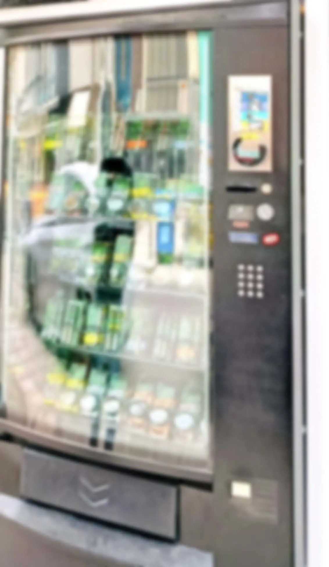 Σύλληψη ιδιοκτήτριας αυτόματου πωλητή προϊόντων βιομηχανικής κάνναβης για ανεξέλεγκτη διάθεση τους