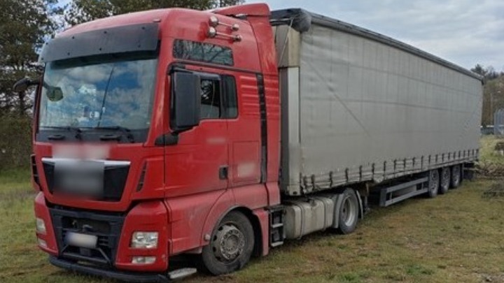 Δύο συλλήψεις σε Καβάλα και Έβρο για διακίνηση μη νόμιμων μεταναστών