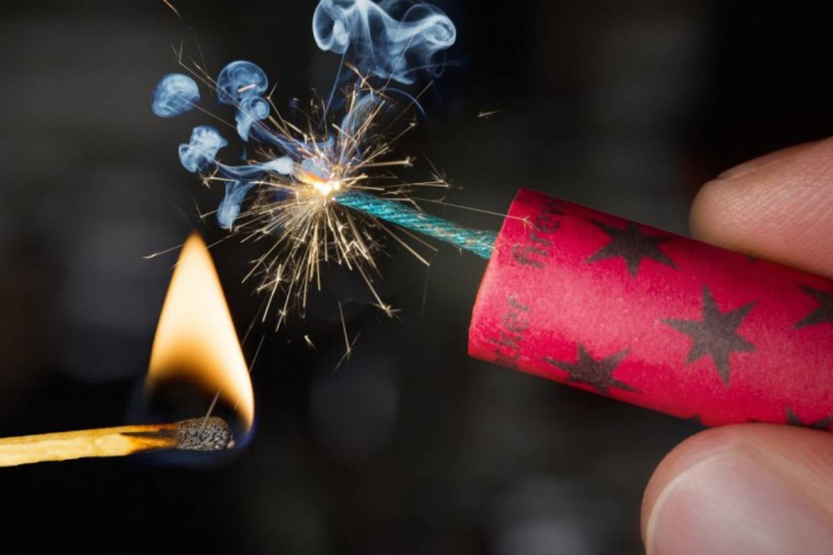 Η ΕΛ.ΑΣ. για τη χρήση κροτίδων, βεγγαλικών και αυτοσχέδιων ειδών πυροτεχνίας