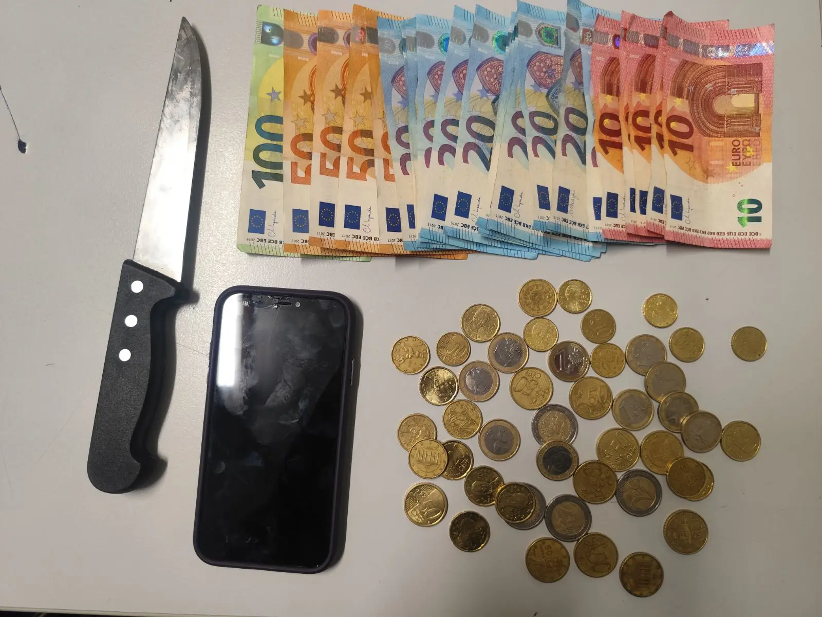 Ληστεία με την απειλή μαχαιριού σε πρατήριο υγρών καυσίμων στο Παγκράτι