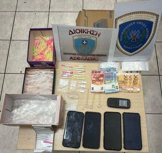 Σύλληψη αλλοδαπών για ναρκωτικά στον Πειραιά και την Αττική