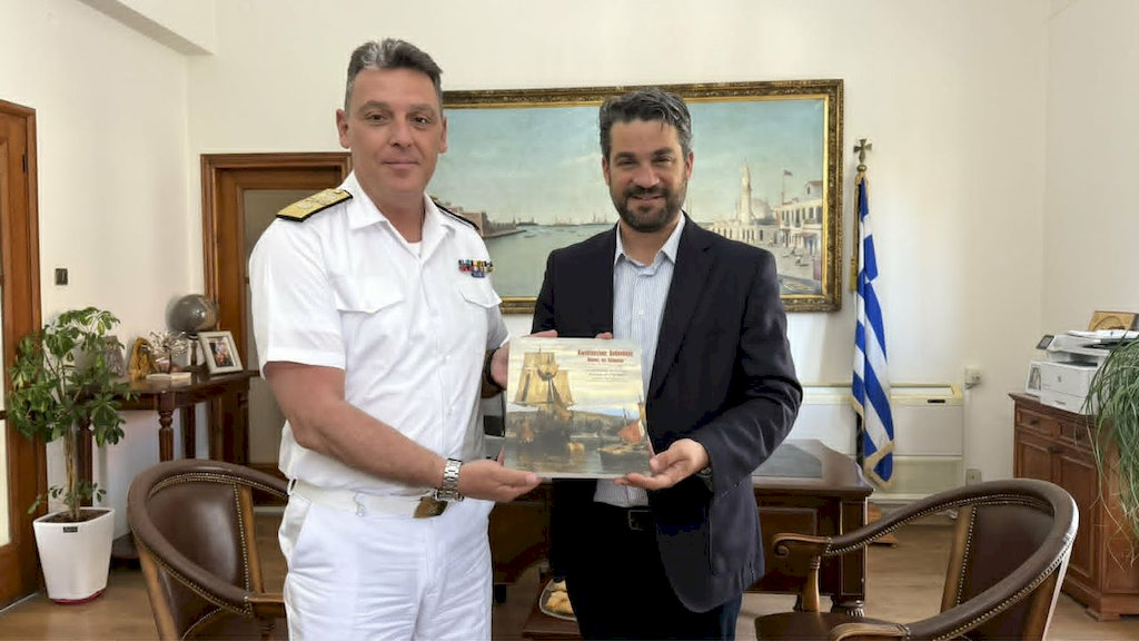 Συνάντηση του Δημάρχου Χανίων με τον νέο Περιφερειακό Διοικητή του Λιμενικού Σώματος Κρήτης