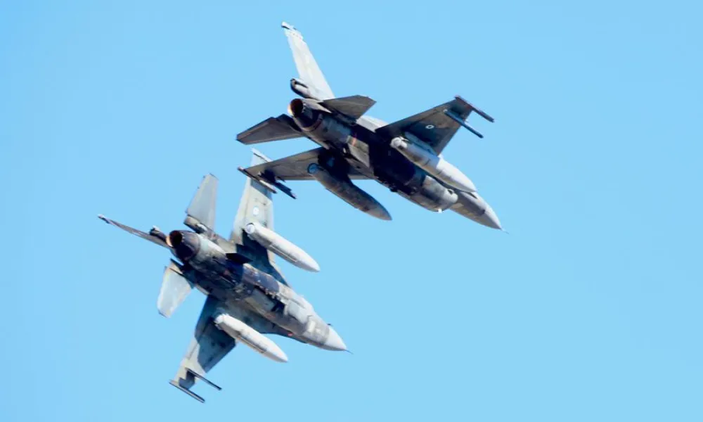 Παραμονή προς το παρόν των ελληνικών F16 στην Κύπρο αποφάσισε το ΚΥΣΕΑ