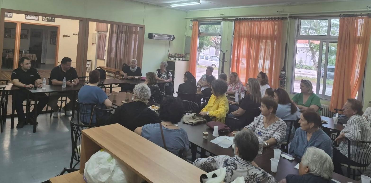 Ενημερωτική ομιλία από αστυνομικούς του Α.Τ. Σαπών Ροδόπης με θέμα τις απάτες
