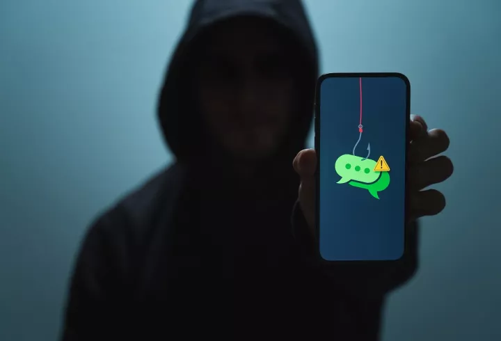 Tα SMS που αδειάζουν λογαριασμούς: Πώς λειτουργεί το smishing