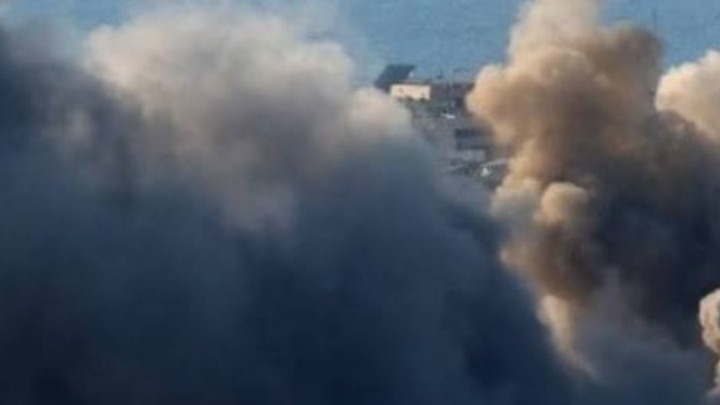 Νέες αμερικανικές επιθέσεις στο Ιράν και απειλές Τραμπ κατά της Τεχεράνης – Ιρανικά πλήγματα σε Κουβέιτ και Μπαχρέιν